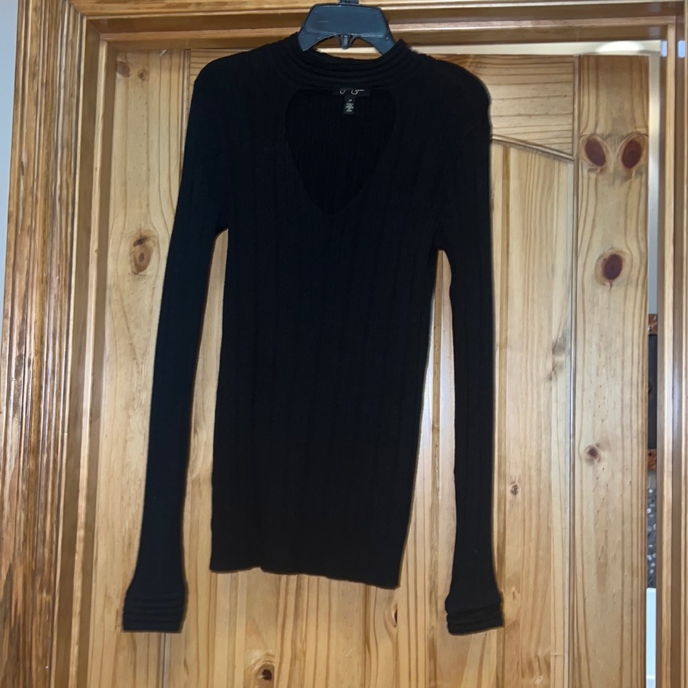jessica simpson long sleeve sweater, never worn, new without tags